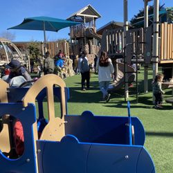 Washington Park - Little train for tots