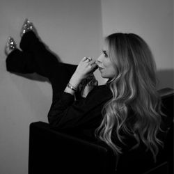 Gilded- Salon & Bronzerie - Kat, salon owner
