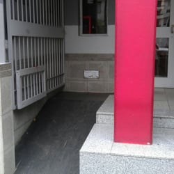 Centro Educativo Nuevo Siglo - Rampa en el ingreso