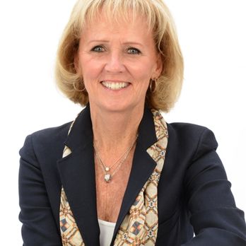 Old Country Real Estate Group - Liz Prinzi - Denver Based Agent at The Old Country Real Estate Group - Real Estate Agents Near Me Old Country Real Estate Group - Liz Prinzi - Denver Based Agent at The Old Country Real Estate Group - Real Estate Agents Near Me