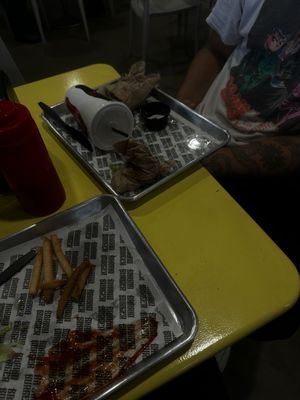 Barrio Burger by null
