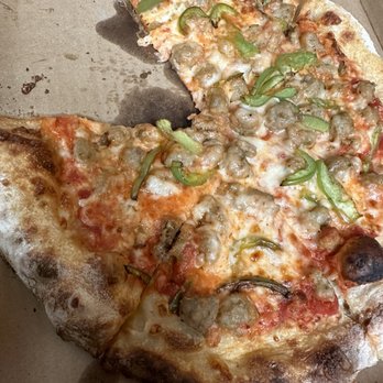 Woodhaus - Sausage pizza - Pizza Near Me - Yucaipa, California Woodhaus - Sausage pizza - Pizza Near Me - Yucaipa, California