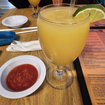 El Toro Cantina Authentic Mexican Restaurant - Peach frozen margarita - Mexican Near Me - Brownsburg, Indiana