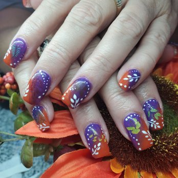 Skylaa Nail Bar - Beautiful nail salon in town.  Staffs are very friendly and supper nice - Nail Salons Near Me - Williston, North Dakota