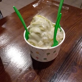 Boba Tea House - green tea shaved ice with aloe vera and condensed milk - Coffee & Tea Near Me - Riverside, California Boba Tea House - green tea shaved ice with aloe vera and condensed milk - Coffee & Tea Near Me - Riverside, California