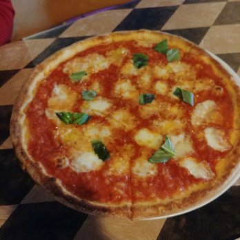 Nonno Alby's - Margarita Pizza - Pizza Near Me - West Reading, Pennsylvania Nonno Alby's - Margarita Pizza - Pizza Near Me - West Reading, Pennsylvania