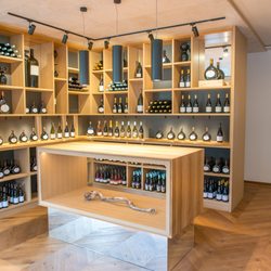 Fürstlich Castell'sches Domänenamt - Vinothek