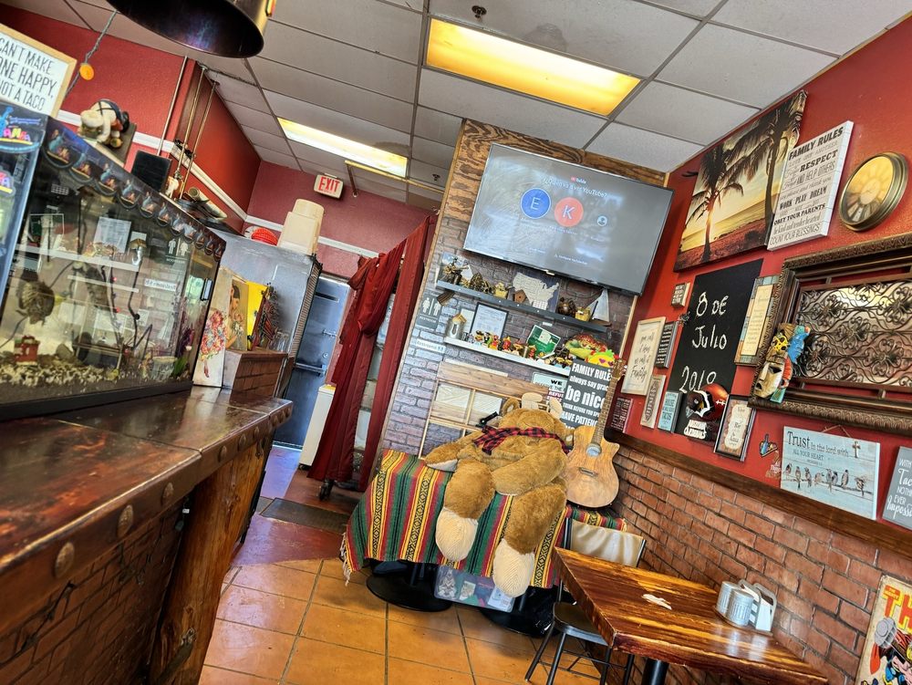 La Bamba Mexican Grill Restaurant