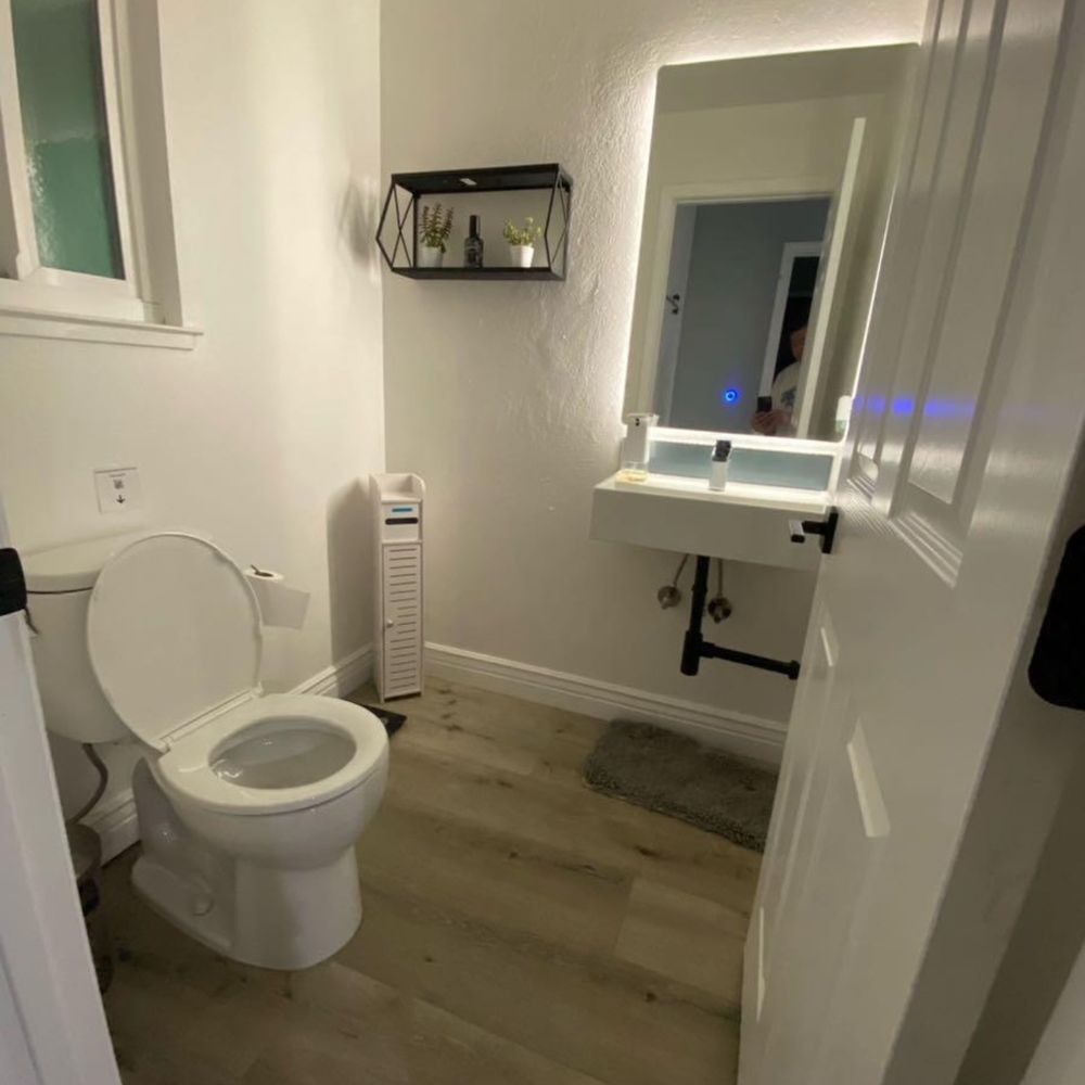 Pinky's Electric - LED Mirror Installation - Electricians Near Me Pinky's Electric - LED Mirror Installation - Electricians Near Me