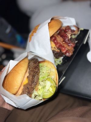 Burger Bodega by null
