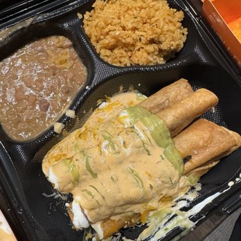 Roll Em Up Taquitos - Taquitos combo - Mexican Near Me - Fresno, California
