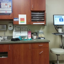 Charlotte Medical Clinic - A typical examination room.