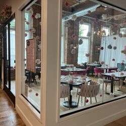 Sweety's Cafe & Tea Room - Tea Room