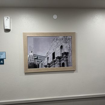 WoodSpring Suites UTSA - Outside of elevator - Hotels Near Me - San Antonio, Texas