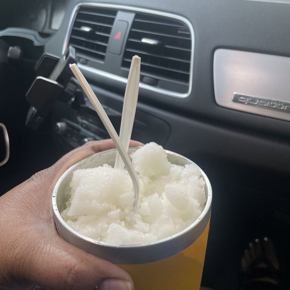 Lime and mango italian ice in my trusty Yetti.