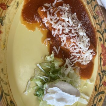 Carlos's Mexican Grill - Cheese enchilada - Mexican Near Me - Fox Lake, Illinois