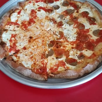 Totonno's - Small pizza with extra cheese and half sausage. - Pizza Near Me - Brooklyn, New York Totonno's - Small pizza with extra cheese and half sausage. - Pizza Near Me - Brooklyn, New York