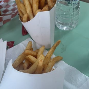 7th Street Burger Nomad - Burgers Near Me - New York, New York