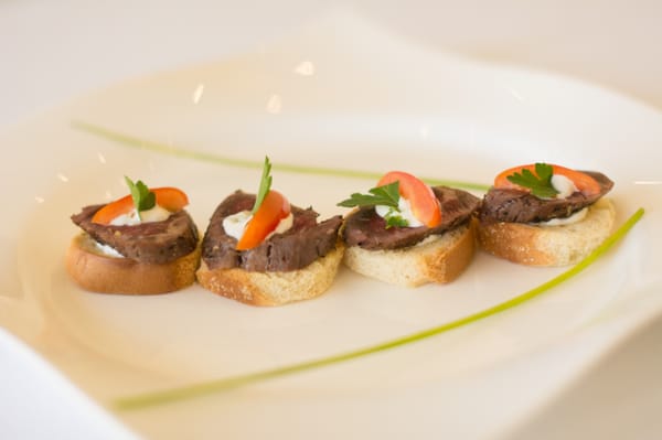 Zelda's Catering by null