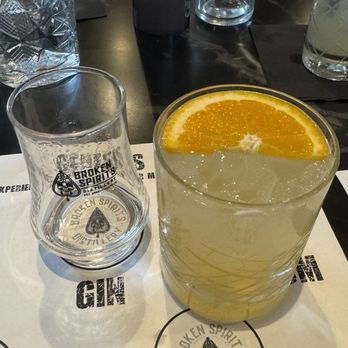 Broken Spirits-Anaheim - Gin taster and cocktail - Cocktail Bars Near Me - Anaheim, California Broken Spirits-Anaheim - Gin taster and cocktail - Cocktail Bars Near Me - Anaheim, California