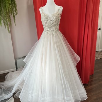 Zina's Tailor - Sewing & Alterations Near Me - Eden Prairie, Minnesota Zina's Tailor - Sewing & Alterations Near Me - Eden Prairie, Minnesota