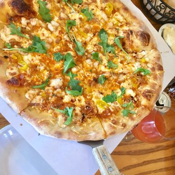 Pietro's Pizzeria - Pizza a la Vodka (shrimp, banana peppers, mozzarella) - Pizza Near Me - Wayne, Pennsylvania