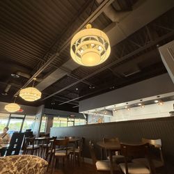 Rhow Coffee - Interior