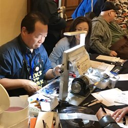 Los Angeles International Pen Show - Master at work