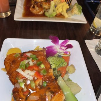 CZEN Restaurant Brooklyn - HONEY BUTTER GARLIC SHRIMP Salmon - CZEN Bowl - Caribbean Near Me - Brooklyn, New York CZEN Restaurant Brooklyn - HONEY BUTTER GARLIC SHRIMP Salmon - CZEN Bowl - Caribbean Near Me - Brooklyn, New York