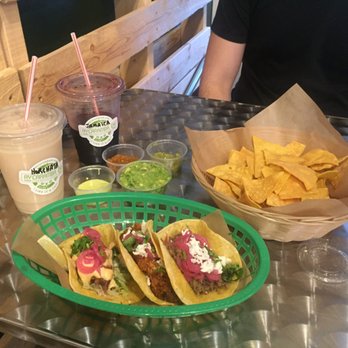 Ay Caramba, Eh - Tacos, drinks and free chips! - Mexican Near Me - Vaughan, Ontario