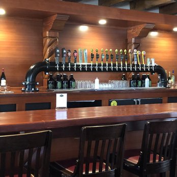 Hops Brewery - Bar area - Breweries Near Me - Los Ranchos de Albuquerque, New Mexico