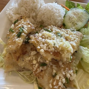 Oh My Grill - Garlic fish filet with extra garlic and toss salad instead of Mac salad $14.50 - Barbeque Near Me - Pearl City, Hawaii Oh My Grill - Garlic fish filet with extra garlic and toss salad instead of Mac salad $14.50 - Barbeque Near Me - Pearl City, Hawaii