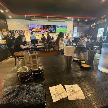 Kung Fu Mala - Ambiane is good.. very clean - Hot Pot Near Me - Oakland, California
