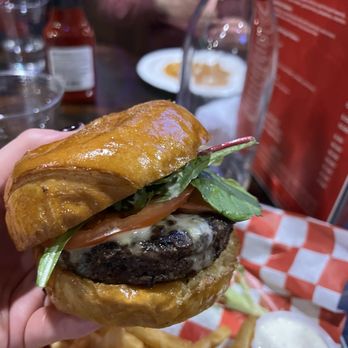 Mooney's Irish Pub & Burger Bar - Fig and Brie burger - Irish Pub Near Me - Sedona, Arizona Mooney's Irish Pub & Burger Bar - Fig and Brie burger - Irish Pub Near Me - Sedona, Arizona
