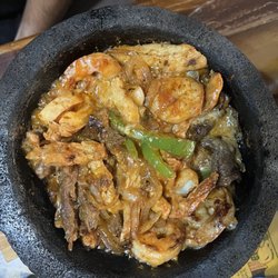 Romy’s Restaurant - Molcajete