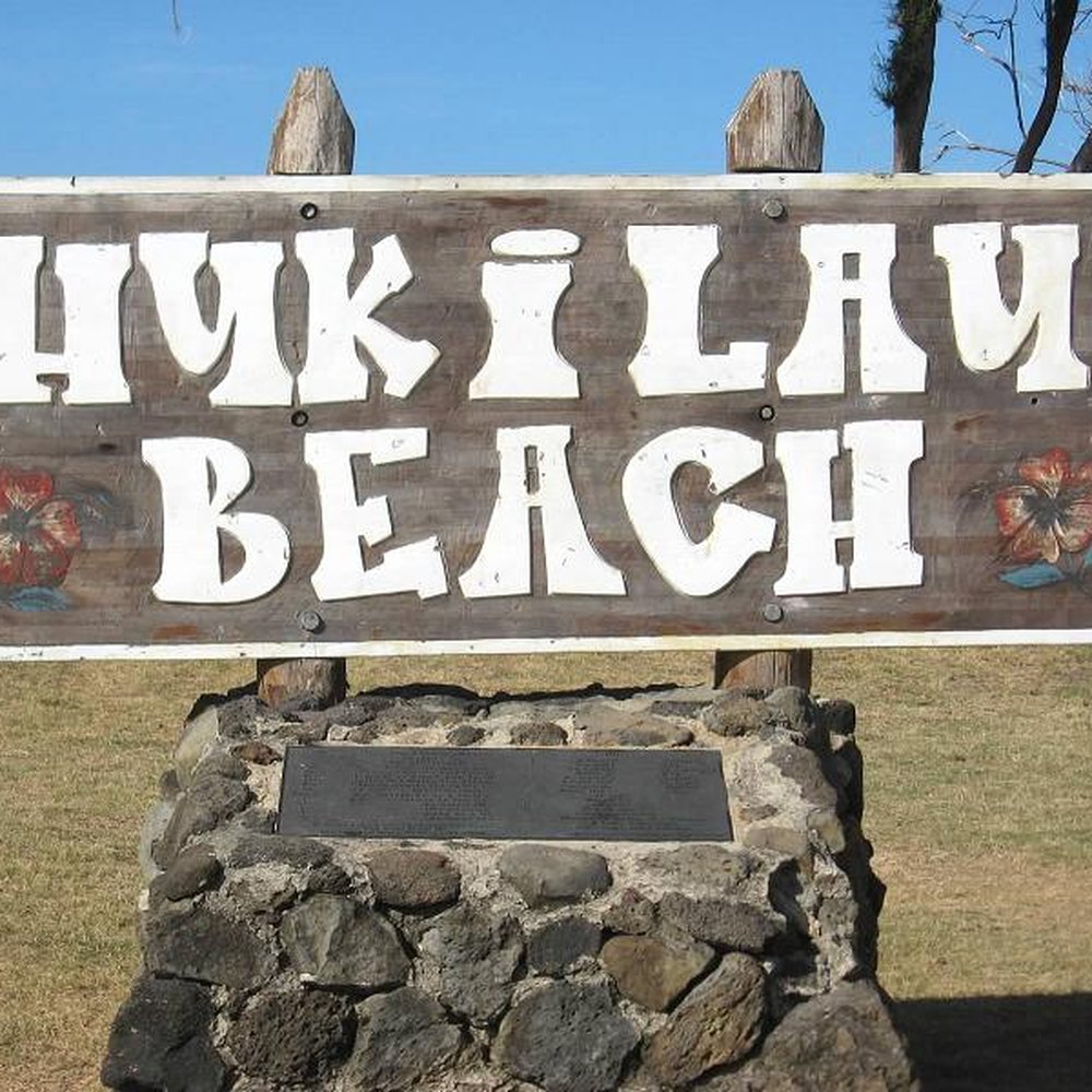 The wonderful sign that greets you as you enter the beach! The wonderful sign that greets you as you enter the beach!