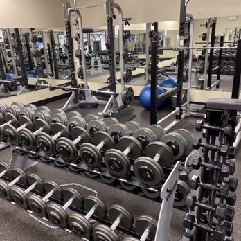 Saville Community Sports Centre - Squat racks, med. - large dumbells - Sports Clubs Near Me - Edmonton, Alberta Saville Community Sports Centre - Squat racks, med. - large dumbells - Sports Clubs Near Me - Edmonton, Alberta