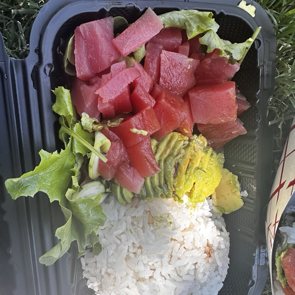 Rogue Sushi - Tuna bowl (without sauce per my request!) - Sushi Bars Near Me - Grants Pass, Oregon