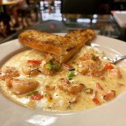 Simple Joe Cafe - Shrimp and Grits
