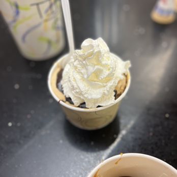 Applegate Farm Ice Cream - Ice cream - Ice Cream & Frozen Yogurt Near Me - Montclair, New Jersey