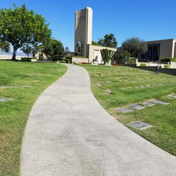 Walt Disney's Grave - Walk up this path - Amusement Parks Near Me - Los Angeles, California