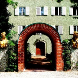 Borstei