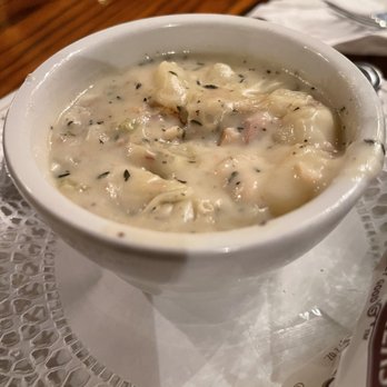 Beau's Pizza, Pasta & Steak - Clam chowder - Pizza Near Me - Cle Elum, Washington Beau's Pizza, Pasta & Steak - Clam chowder - Pizza Near Me - Cle Elum, Washington