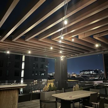 Thompson Denver - Private outside terrace - Hotels Near Me - Denver, Colorado Thompson Denver - Private outside terrace - Hotels Near Me - Denver, Colorado
