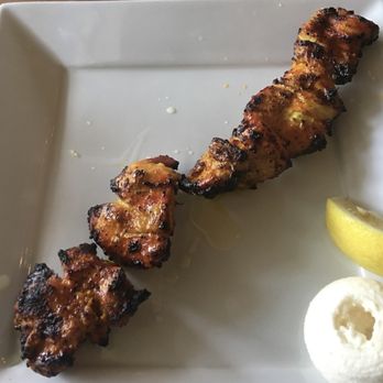 Sidewalk Grill - White Meat Chicken Kabob with Garlic Sauce - Mediterranean Near Me - Los Angeles, California Sidewalk Grill - White Meat Chicken Kabob with Garlic Sauce - Mediterranean Near Me - Los Angeles, California