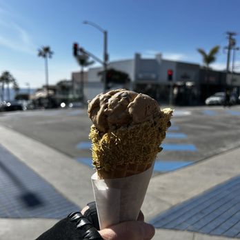 Manhattan Beach Creamery - Ice Cream & Frozen Yogurt Near Me - Manhattan Beach, California Manhattan Beach Creamery - Ice Cream & Frozen Yogurt Near Me - Manhattan Beach, California