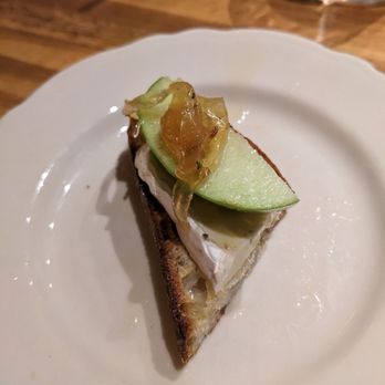 Founding Farmers DC - Brie Farm Bread - American Near Me - Washington, DC, District of Columbia