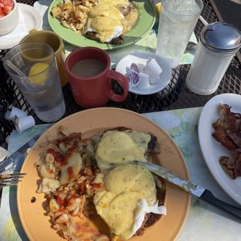 Harriet's Kitchen - Breakfast & Brunch Near Me - Cranston, Rhode Island Harriet's Kitchen - Breakfast & Brunch Near Me - Cranston, Rhode Island