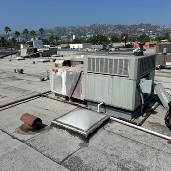 Lee's HVAC - My extremely old unit - Heating & Air Conditioning/HVAC Near Me