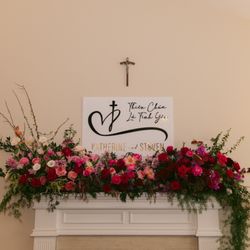 Ezai Floral Design - Mantle garland